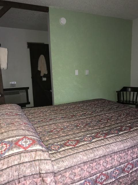 Bunkhouse Motel Guernsey Kültér fotó